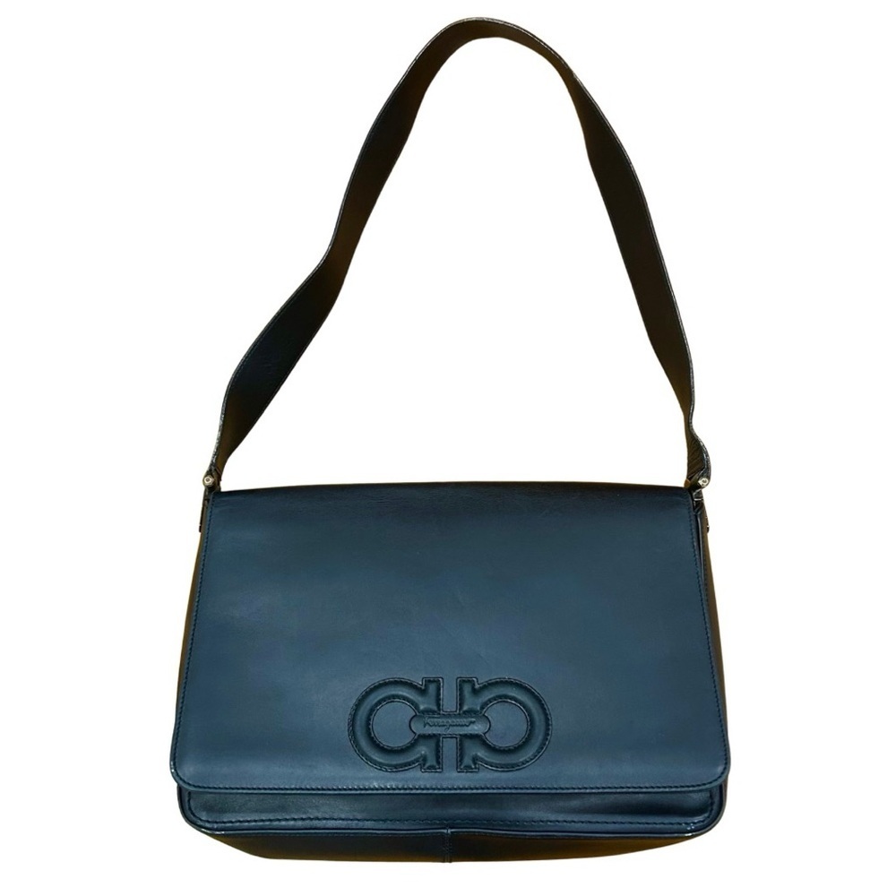 Salvatore Ferragamo Vintage Gancini Shoulder Bag – Dark Navy Blue Leather
